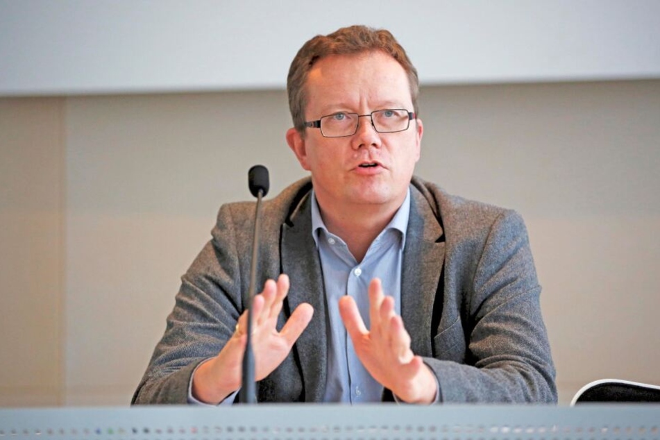 Liebscher rückte für Gerd Lippold (58, Grüne) nach.