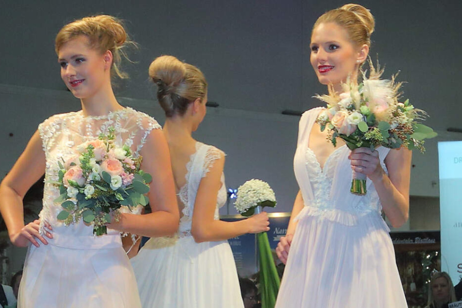 Werden am Sonntag dreimal auf Modenschauen präsentiert: Diese Brautkleider stammen aus dem Dresdner Atelier "Silhouette".