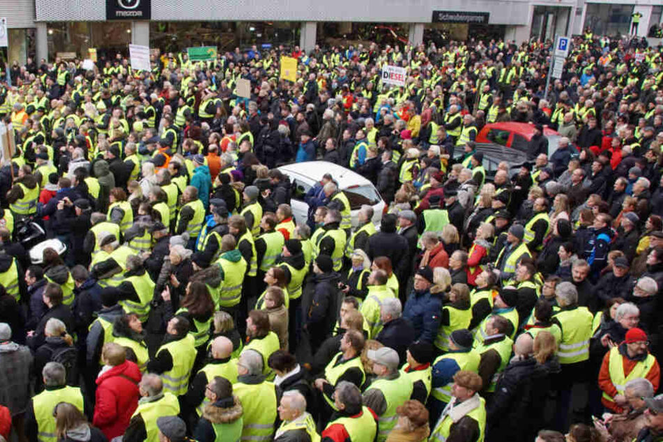 Demo 2. Februar: Nach Polizeiangaben soll es sich um 800 Teilnehmer bei der Demonstration gehandelt haben.