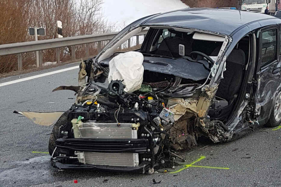 Der Geisterfahrer hatte nach dem schweren Unfall keine Überlebenschance.