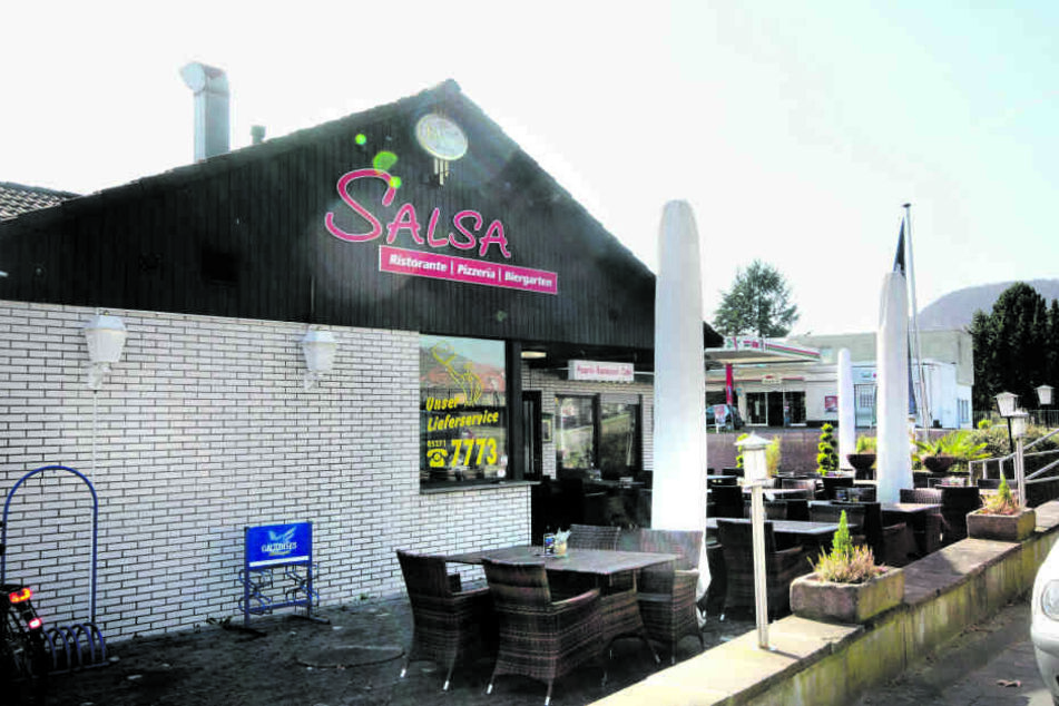 Im Salsa in Höxter könnt Ihr für 4 Euro Eintritt die ganze Nacht tanzen.