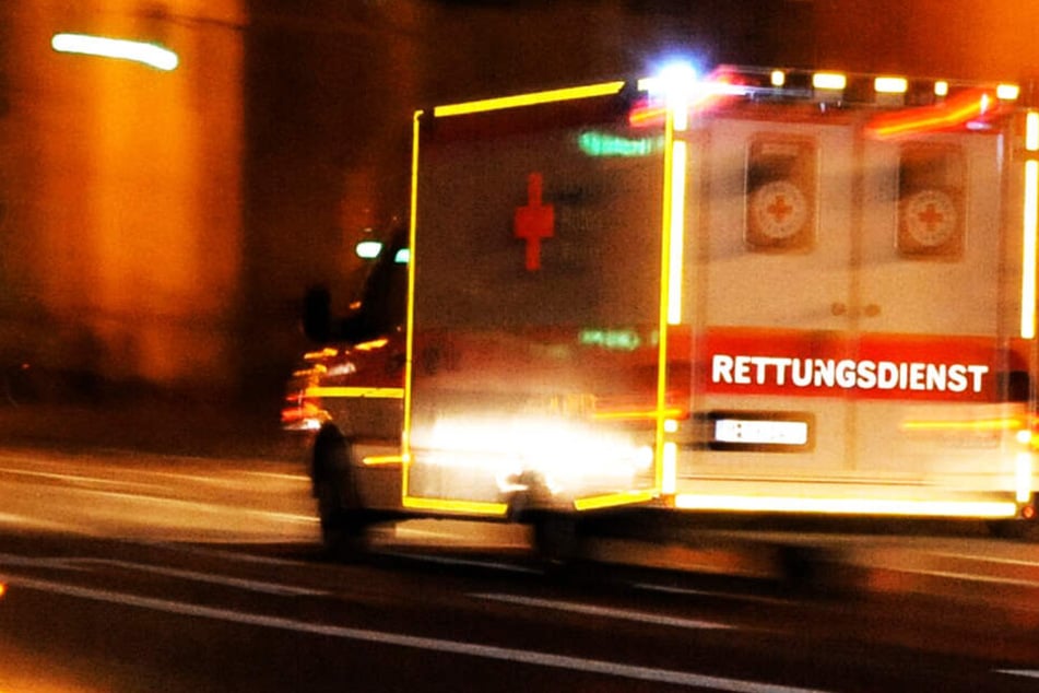 In München ist es zu einem schweren Verkehrsunfall gekommen. (Symbolbild)
