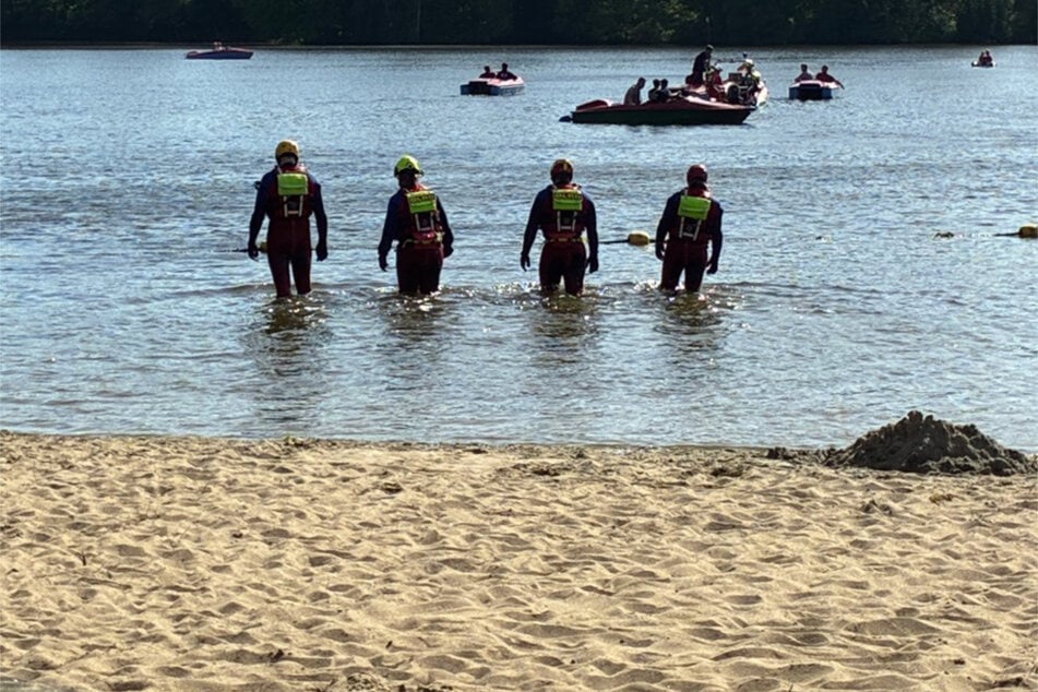 Großeinsatz im Norden: Schwimmer im See verschwunden