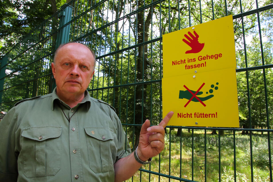 Wildpark-Chef Ronald Ennersch (55) sorgt sich um das Wohl seiner Tiere.