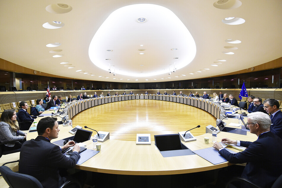 Blick in die Verhandlungsrunde über die künftigen Handelsbeziehungen der EU und Großbritannien im Europäischen Parlament in Brüssel. (Archivbild)