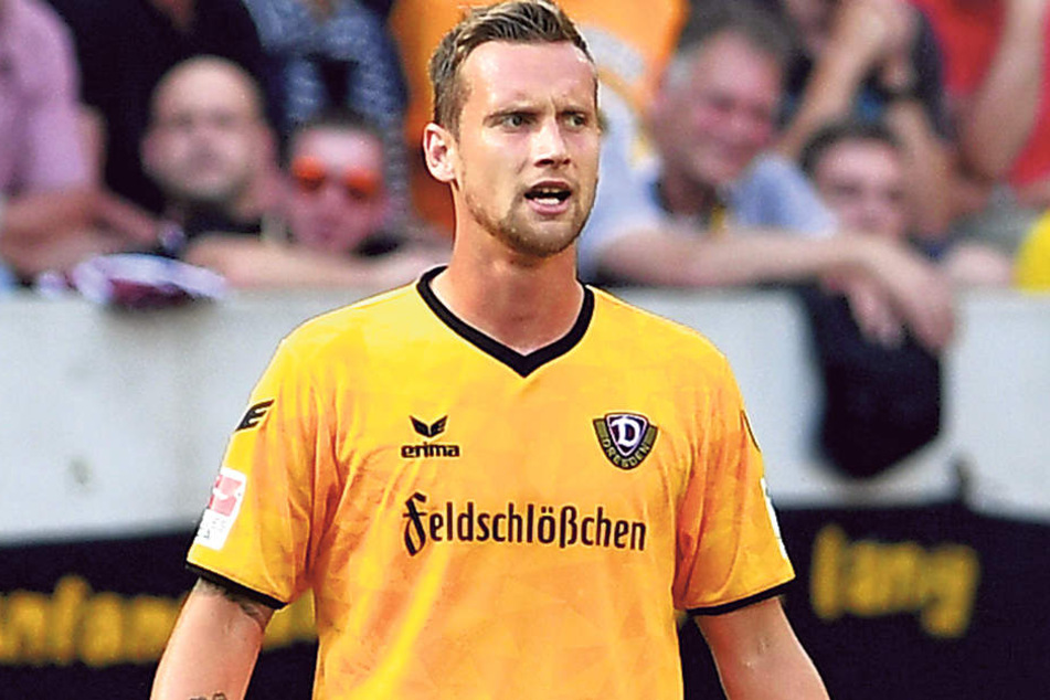 Manuel
Konrad
hat sich
einen
Muskelfaserriss
zugezogen,
wird
für die
restlichen
Spiele
ausfallen.