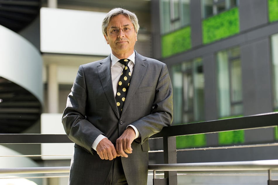 Befürworter der Baumpflanz-Aktion: TU-Rektor Hans Müller-Steinhagen (65).