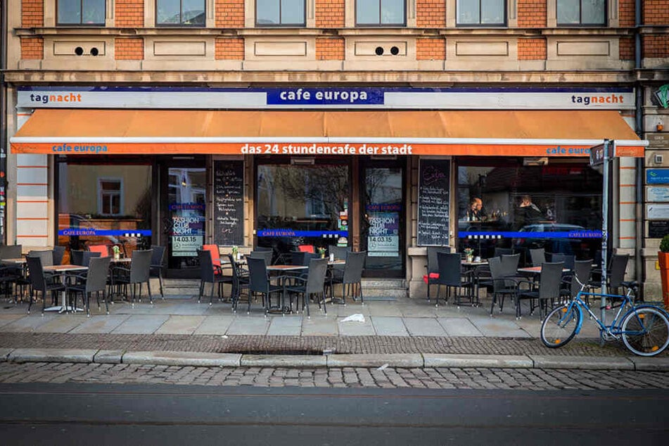 Das Café Europa zahlt pro Jahr etwa 3500 Euro, um rund um die Uhr öffnen zu dürfen.