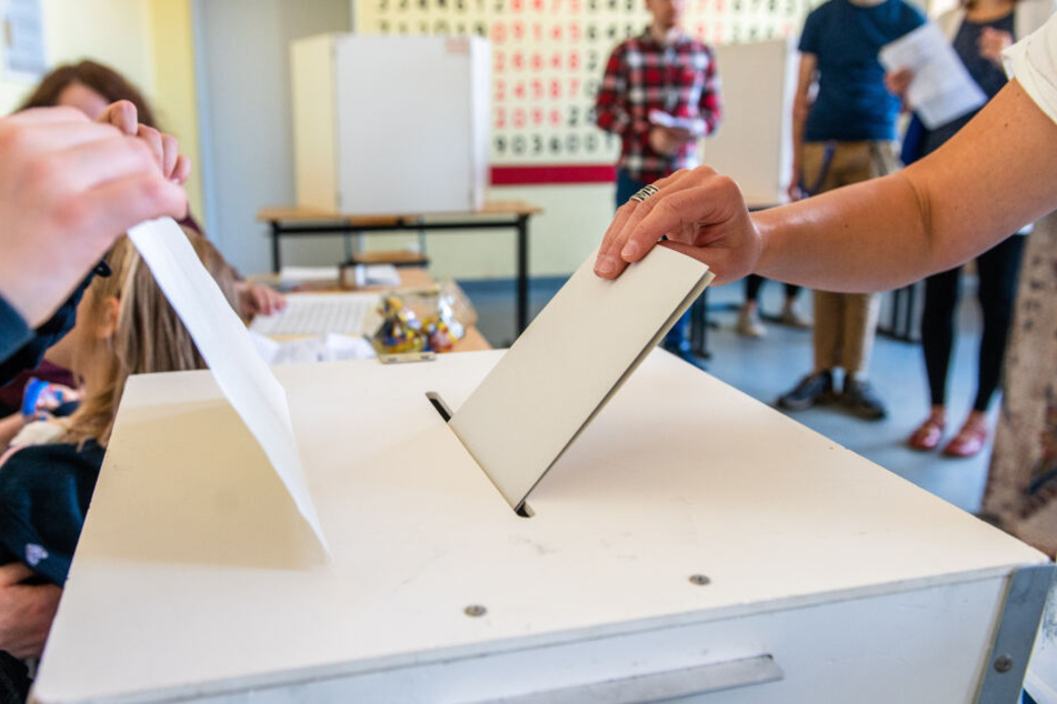 Am 14. Juni wählen die Chemnitzer einen neuen Oberbürgermeister bzw. eine neue Oberbürgermeisterin.