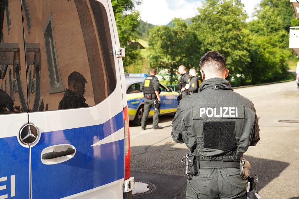 Die Bundespolizei Ludwigsdorf sucht nach Zeugen des Vorfalls. (Symbolbild)