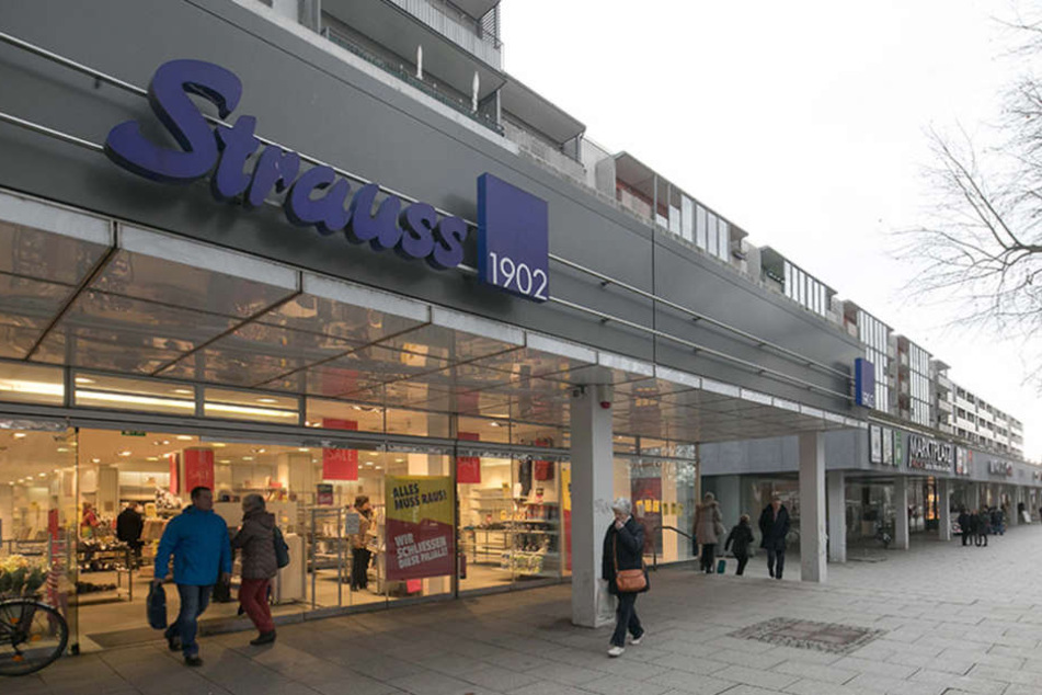 Die Strauss-Filiale auf der Hauptstraße schließt Ende Februar. Die Firma ist
insolvent.