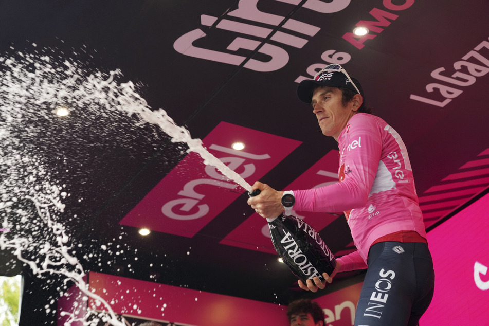 Geraint Thomas (37) trug 2023 insgesamt acht Etappen das Rosa Trikot des Giro-d'Italia-Gesamtführenden und landete am Ende auf Rang zwei.