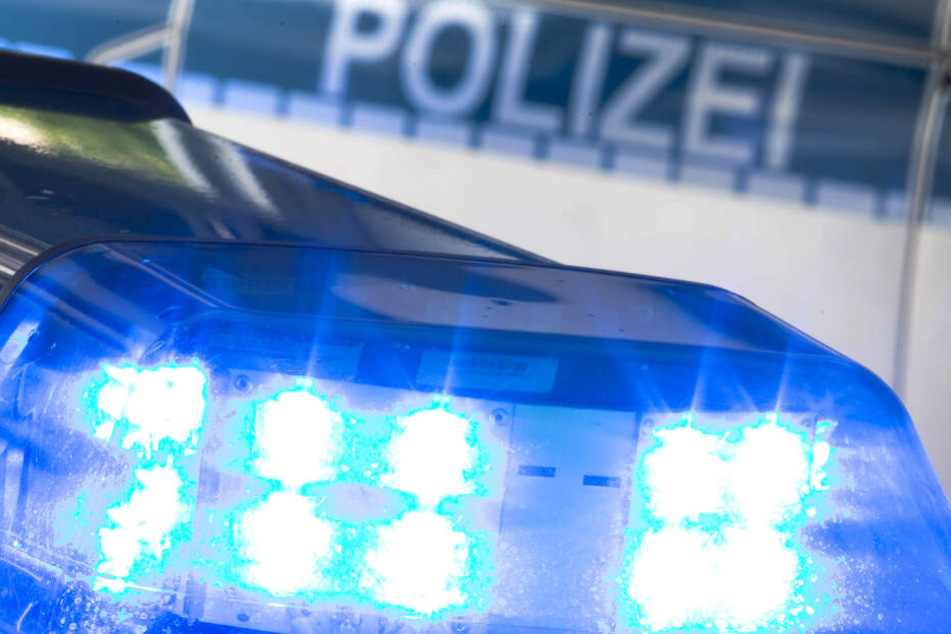 Die Polizei sucht nach dem Vermissten.