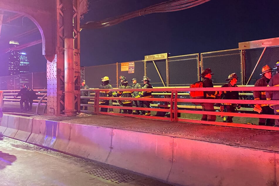 Den Einsatzkräften gelang es, den 16-jährigen Jungen zu retten.