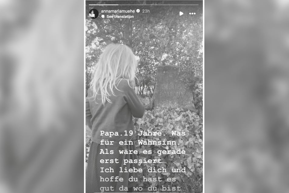 Mit einem seltenen Foto ihrer Tochter erinnert Anna Maria Mühe an ihren verstorbenen Vater.