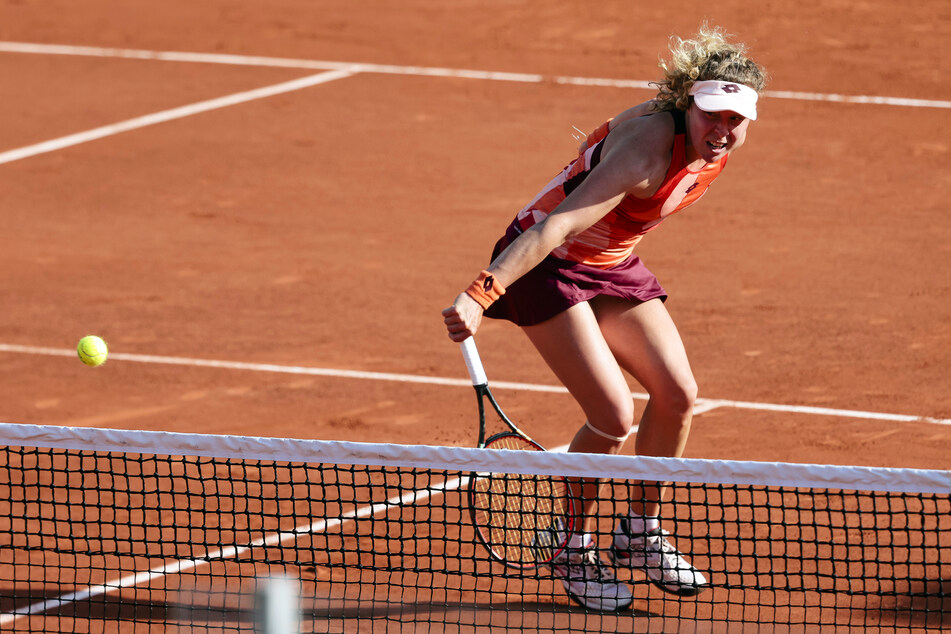 Anna-Lena Friedsam (29) zog als einzige Deutsche in die zweite Runde der French Open ein, doch dort war auch für sie Schluss.