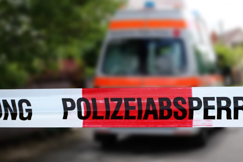 Heftiger Angriff in Halle: Mann (33) nach Stichen in Hals nicht vernehmungsfähig – Polizei rätselt
