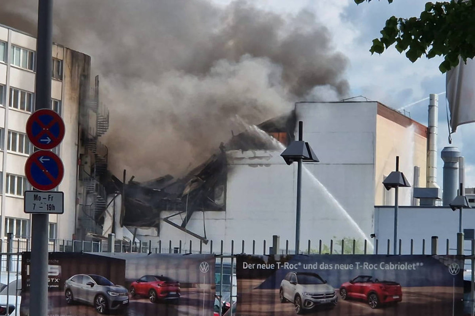 Große Teile des Gebäudes sind bei dem Brand eingestürzt.