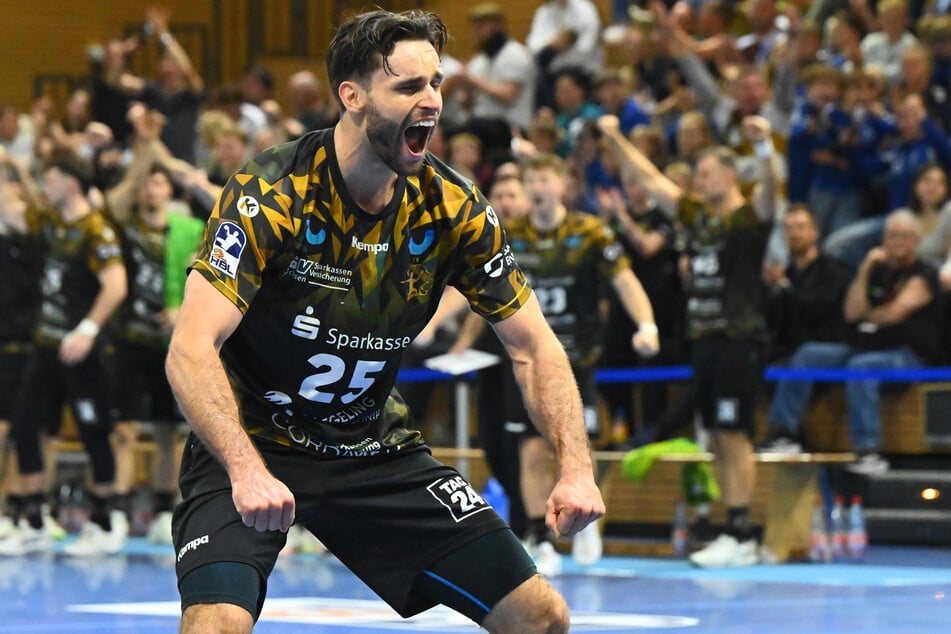 Sebastian Greß &amp; Co. haben die Muskeln spielen lassen - und sich die Tabellenführung von Leipzig zurückgeholt.