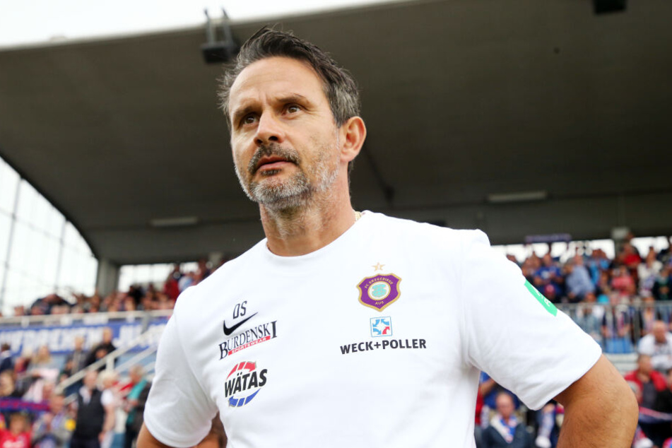Das scheint zu passen: Die Mannschaft des FCE ist zumindest nach einer Woche schon vom neuen Trainer Dirk Schuster begeistert.