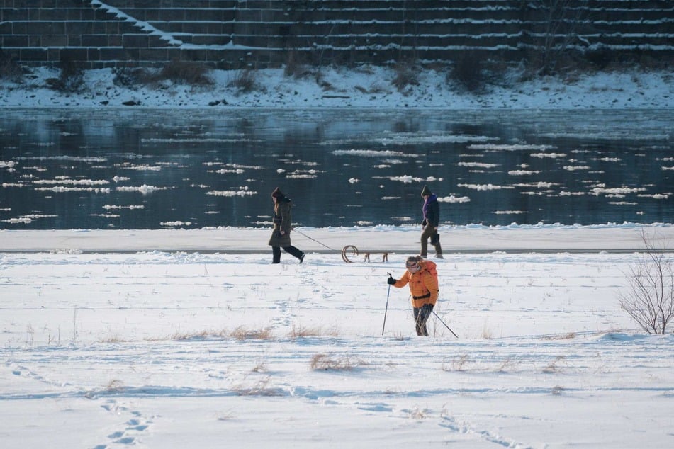 Auch ein Schlitten darf am Wochenende nicht fehlen.