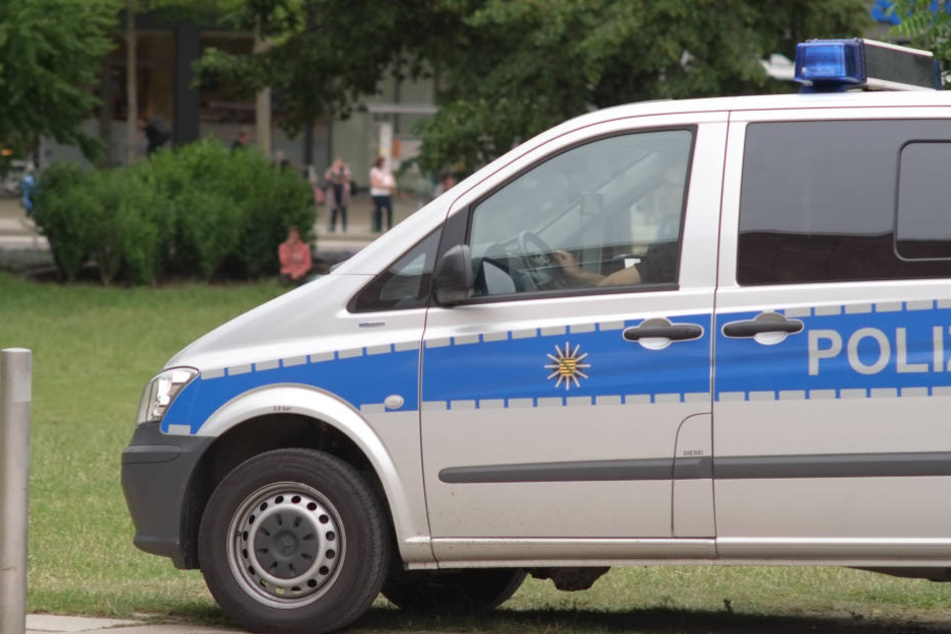 Trotz hoher Polizeipräsenz kam es am Mittwoch wieder zu mehreren Vorfällen im Bereich des Stadthallenparks. (Archivbild)