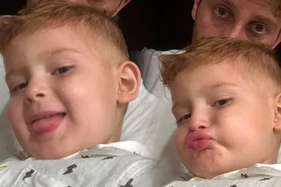 Fotomontage: Zusammen mit Papa David posierte der kleine Alfonso für die Instagram-Community.