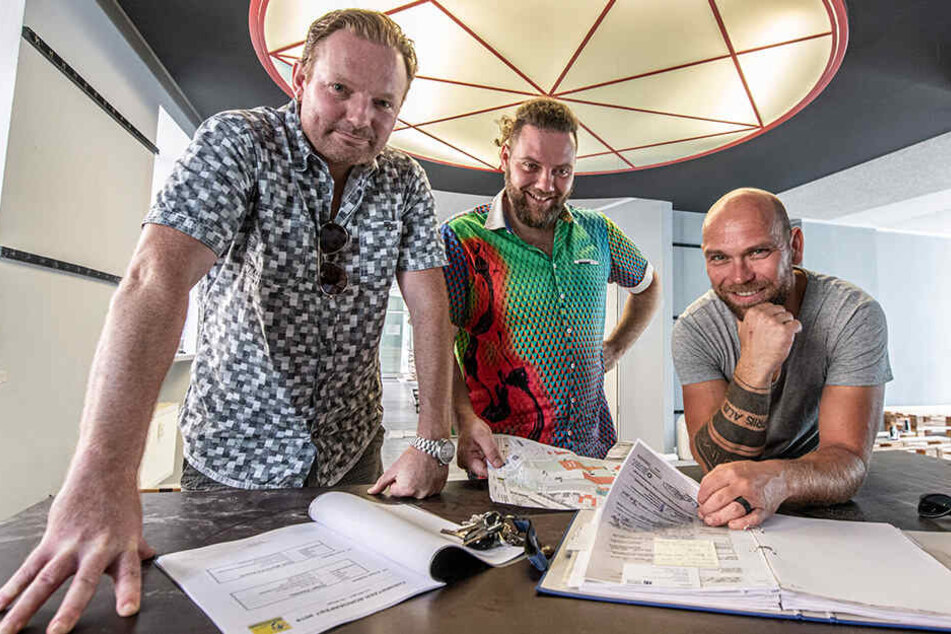 Sie planen das Chemnitzer Bürgerfest: Rico Illgen (42, v.l.), Chris Dietrich (35) und Volker Beyer (41).
