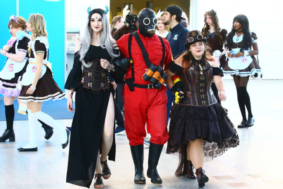 Tausende Besucher präsentierten sich in den schönsten Cosplay-Kostümen.