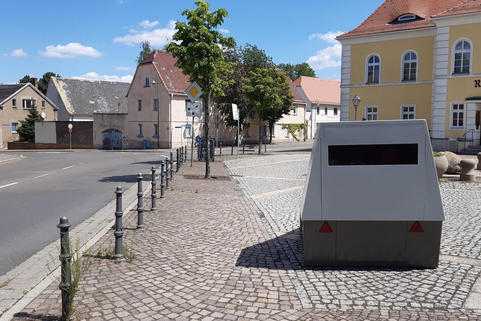 Ein Leipziger Blitzeranhänger wurde mal wieder zum Opfer von Sachbeschädigung.