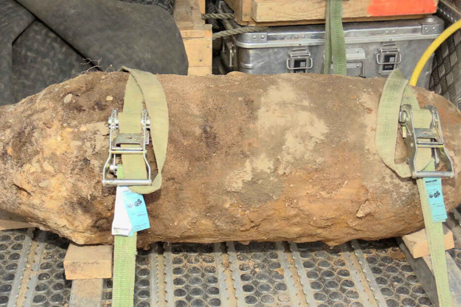 Die Bombe konnte geborgen und entschärft werden.