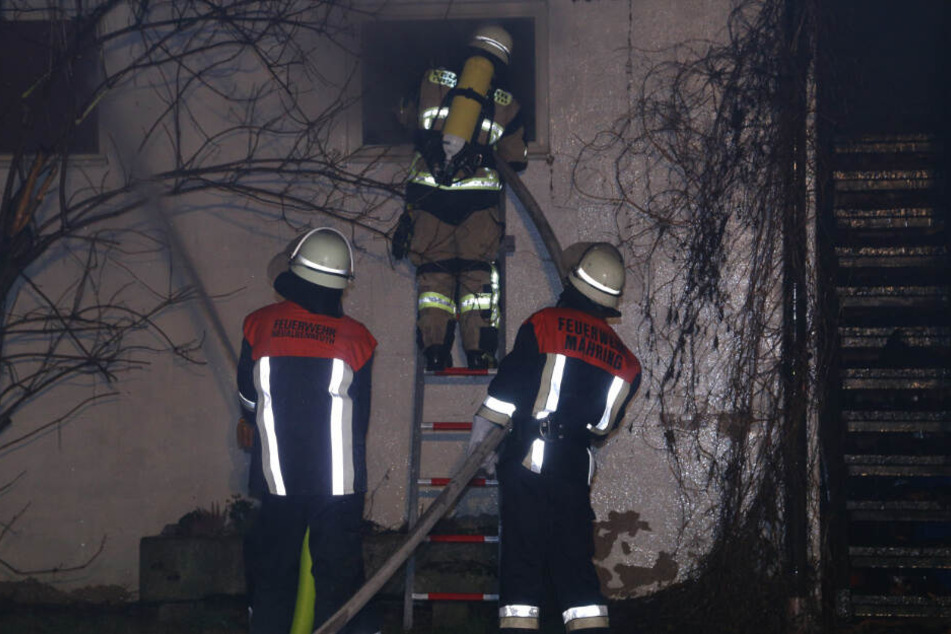 Rund 150 Kräfte der Feuerwehr waren in der Nacht im Einsatz.