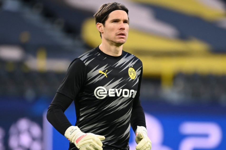 Marwin Hitz (34) wechselte 2018 vom FC Augsburg zu Borussia Dortmund und stand seitdem 45-mal zwischen den Pfosten.