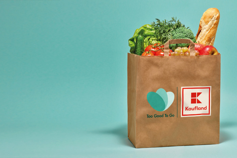 Das Unternehmen Kaufland möchte mit der 'Too Good To Go'-App die Lebensmittelverschwendung eingrenzen.