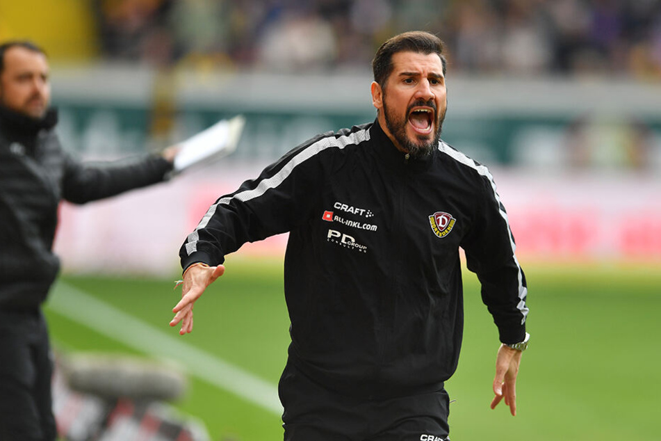 Wie man es von Trainer Cristian Fiel aus dem Jugendbereich kennt: "Fielo" war auch gegen den VfL Bochum sehr engagiert an der Seitenlinie.