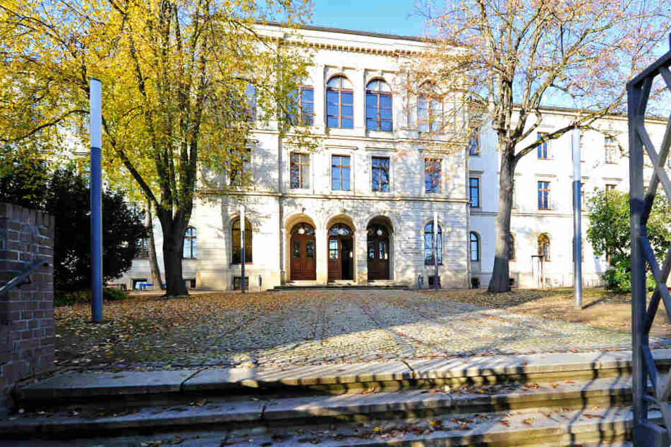 Ist in Chemnitz und nicht auf der indischen Halbinsel zu finden: Das KaSchmiR liegt am Rande des Kaßbergs.
