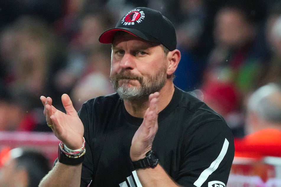 Beifall für die Schiedsrichterleistung gab es von Steffen Baumgart (53) sicher nicht, wenn überhaupt dann höhnischen.