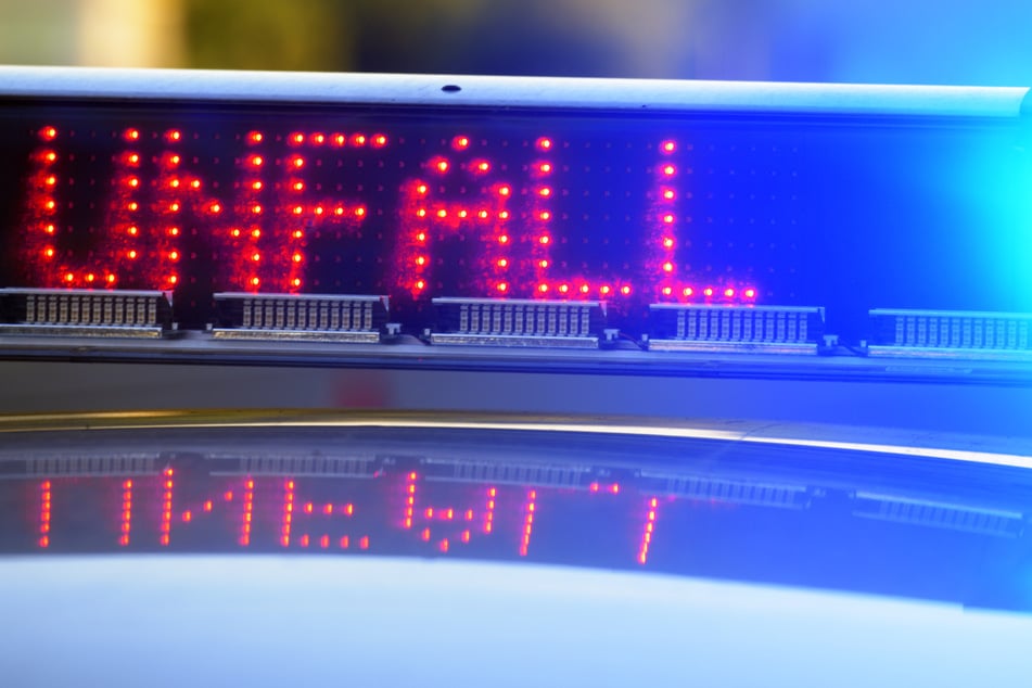 Im Landkreis Dahme-Spreewald starb am Samstag ein 33-Jähriger bei einem schweren Unfall. (Symbolfoto)