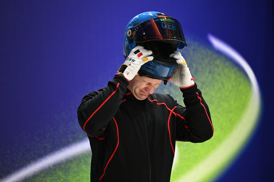 Francesco Friedrich (35) erwischte keinen guten ersten Wettkampftag bei Olympia.