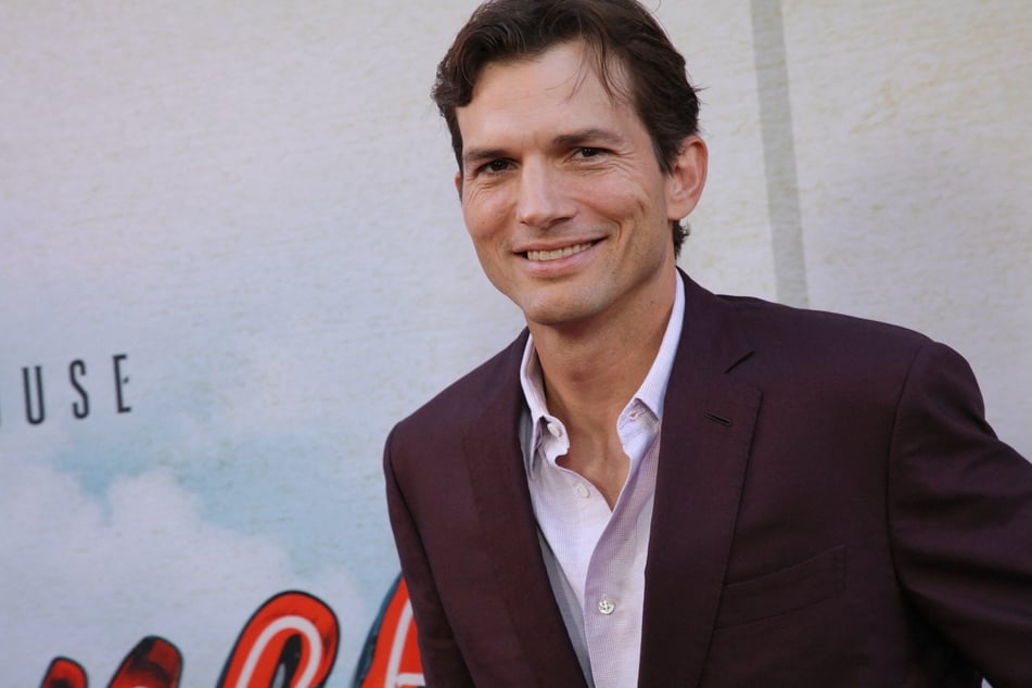 Ashton Kutcher dished on his private health battle with a rare autoimmune disorder.