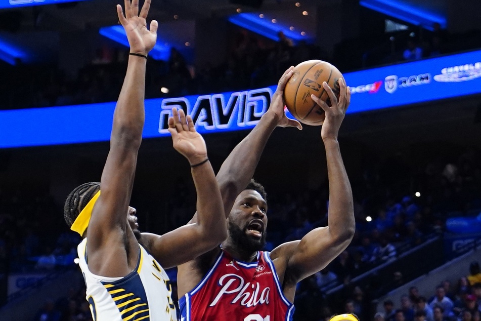 Sixers center Joel Embiid led all scorers with 41 points on Saturday.