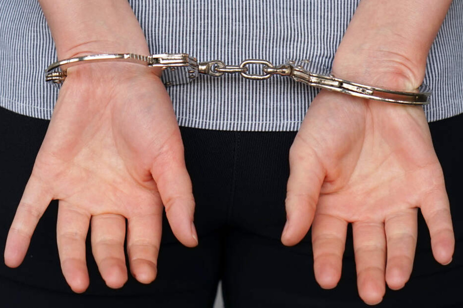 Der Täter wollte Wodka klauen, aber die Polizei war rasch am Ort des Geschehens. (Symbolbild)