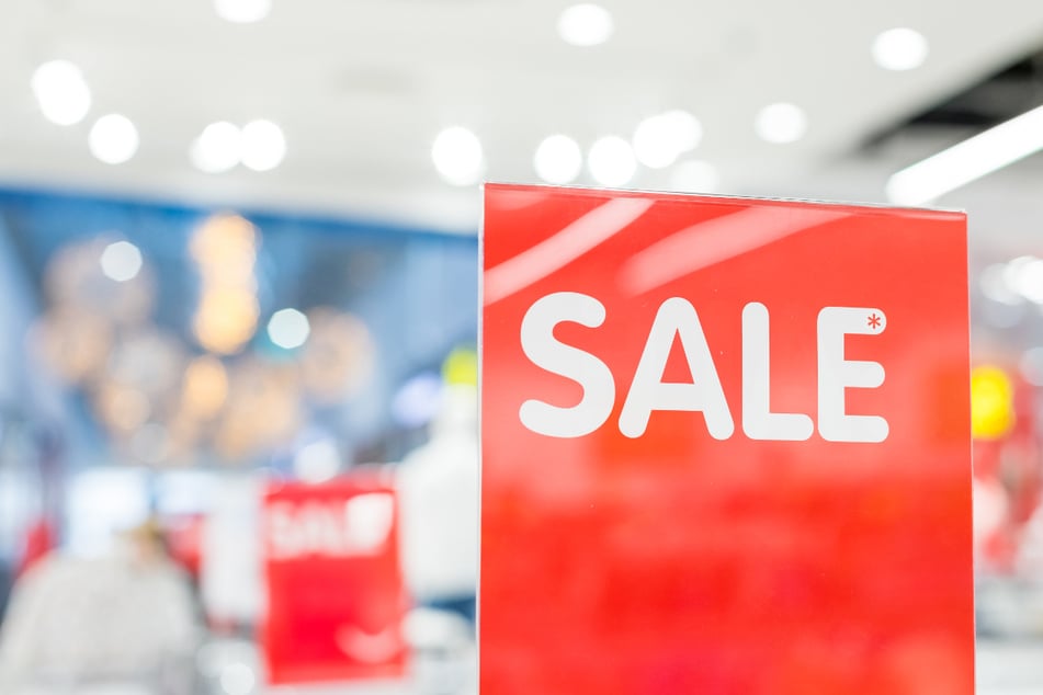 T.J.Maxx's Christmas Sale Has Everyone Talking! Here's What You Can't Miss