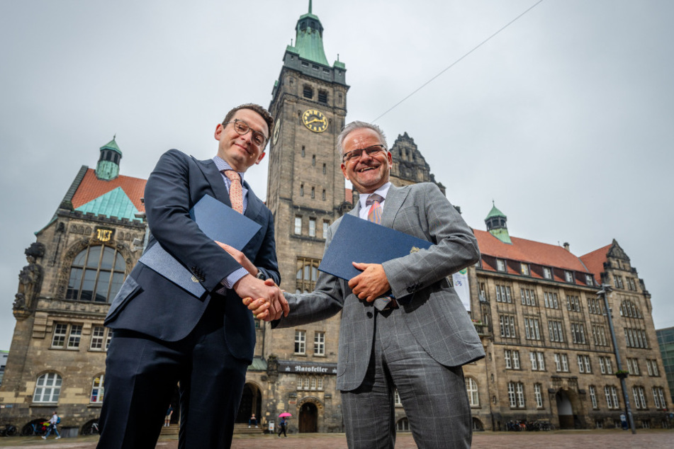 CDU und FDP gehen im Stadtrat wieder zusammen: Fraktions-Chef Tino Fritzsche (62, CDU, r.) und Jens Kieselstein (43, FDP), der wohl auch einen Vorstandsposten bekommt.