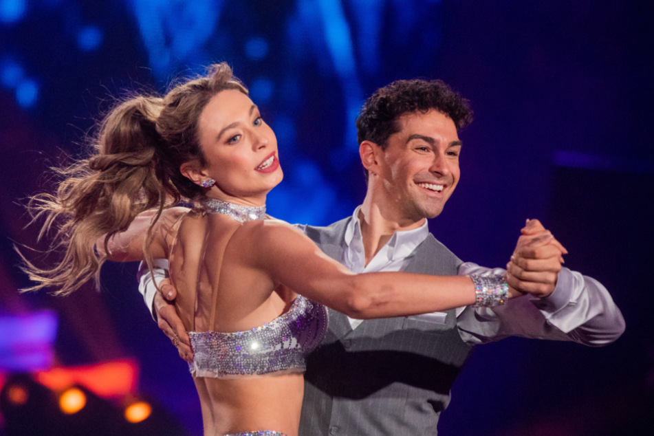 Dürfen sich über ein Comeback freuen: Model Loiza (25) Lamers und Tanzpartner Andrzej Cibis (32).