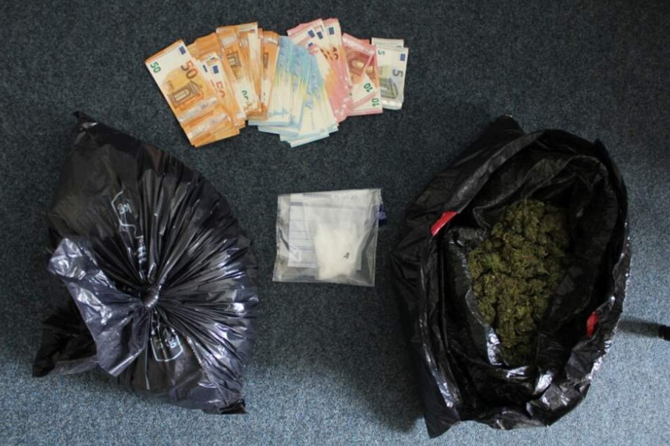 Unter anderem acht Kilo Marihuana fanden die Ermittler.