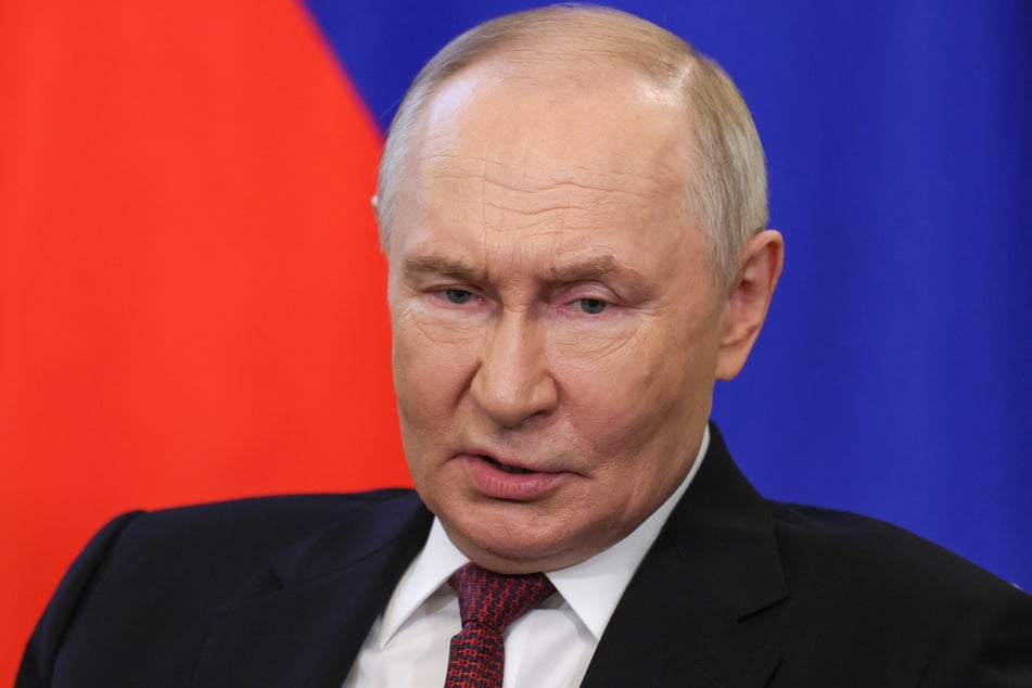 Kremlchef Wladimir Putin (73) weicht nicht von seinen Forderungen ab.