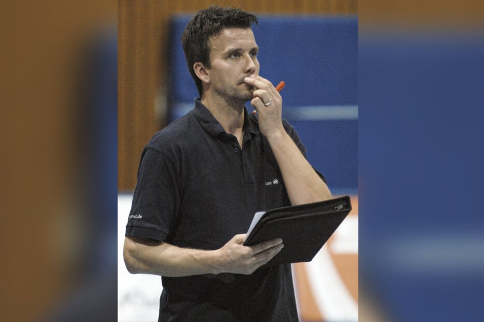 Der jetzige DSC-Coach Alex Waibl in der Saison 2006/07 als Stuttgarter Trainer bei einem Spiel in der Halle Feuerbacher Tal.