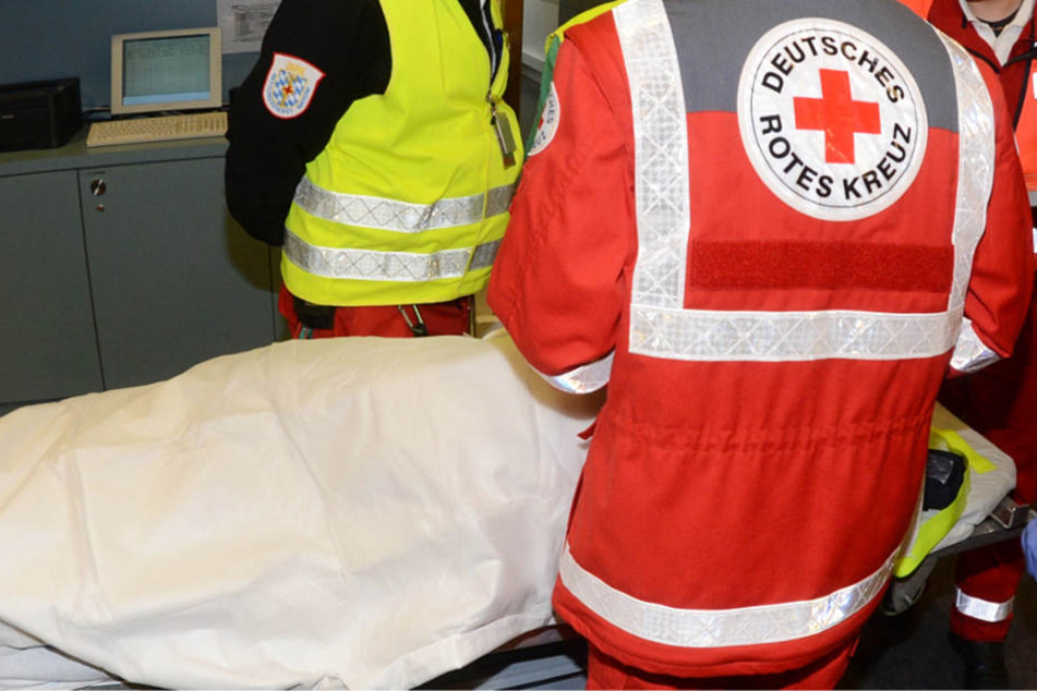 Die Frau kam mit schweren Brandverletzungen in eine Klinik (Symbolbild). Einige Tage später war sie tot.