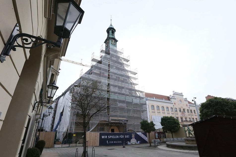 Sorgenkind Gewandhausbaustelle: Das Zwickauer Prestigprojekt machte zuletzt vor allem negative Schlagzeilen.